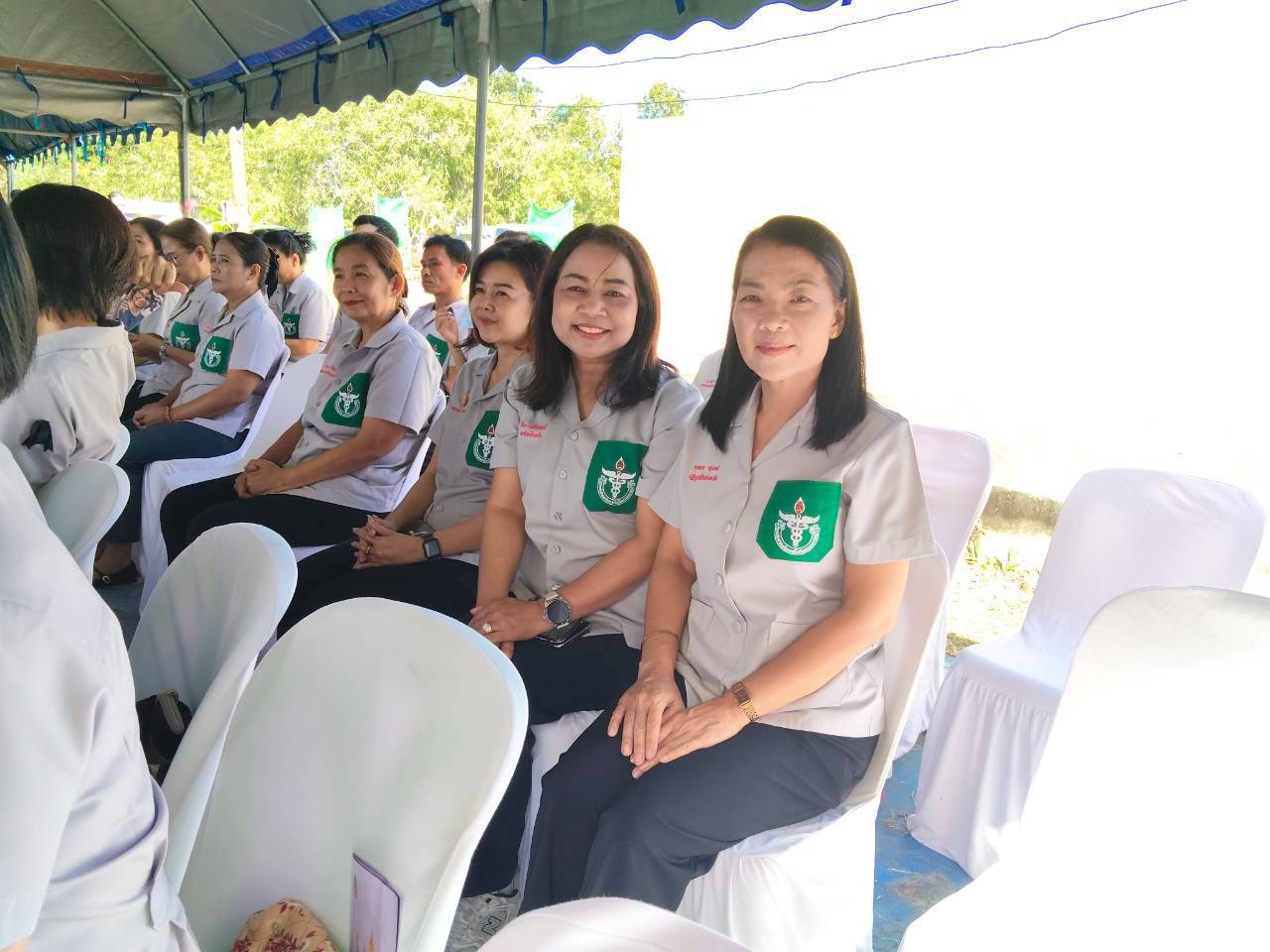 title - ส.ป.ก.ยโสธร ร่วมกิจกรรมออกหน่วยแพทย์เคลื่อนที่ สมเด็จพระศรีนครินทราบรมราชชนนี (พอ.สว.) ร่วมกับโครงการจังหวัดเคลื่อนที่ 